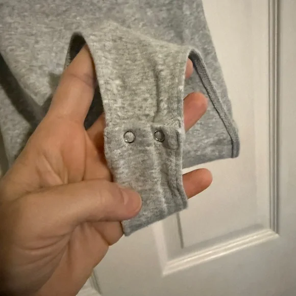 Forever 21 Sleeveless Bodysuit - Picture 4 of 5